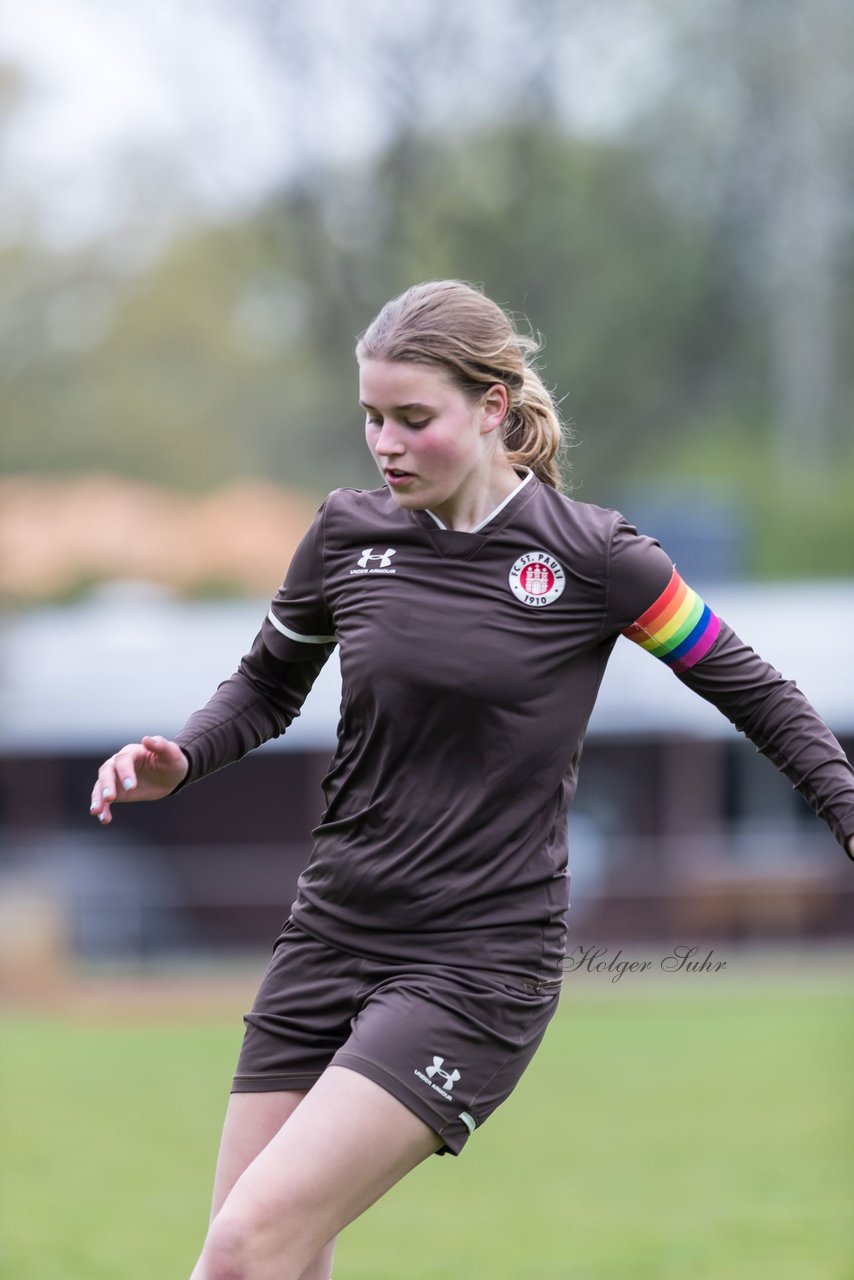 Bild 116 - wCJ VfL Pinneberg3 - St.Pauli : Ergebnis: 2:1